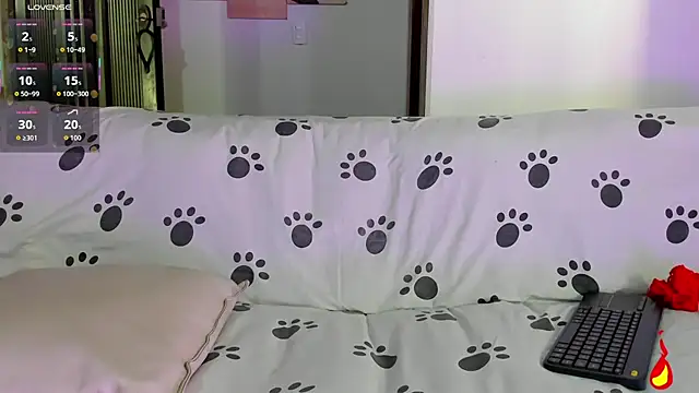 Nikki  uwu online show from 03-09-26, 07:50