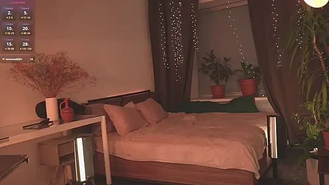 your lunalike online show from 03-24-26, 06:41