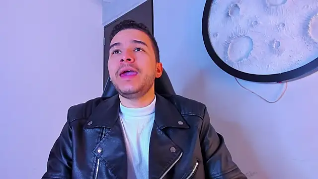mike 257 online show from 07-04-26, 12:00