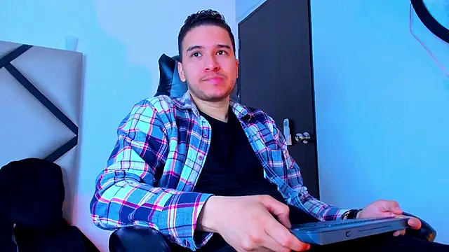 mike 257 online show from 11-07-25, 12:21