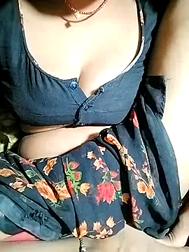 Hot cauple indian online show from 03-08-26, 01:55