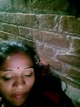 Hot cauple indian online show from 11-02-25, 04:45