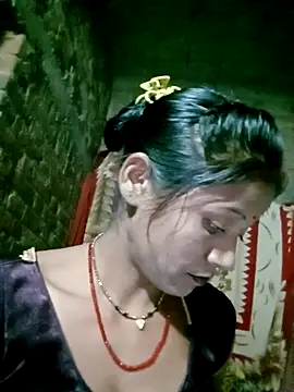 Hot cauple indian online show from 11-12-25, 12:31