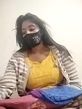 Hot Angle online show from 12-20-25, 11:18