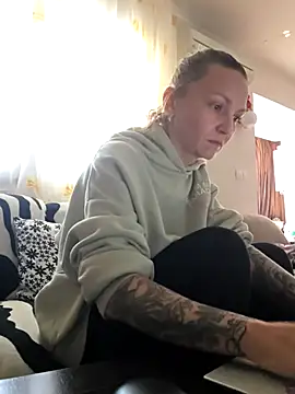 Snapshot of alythea chatting on 02-02-26, 11:42 alythea online show from 02-02-26, 11:42