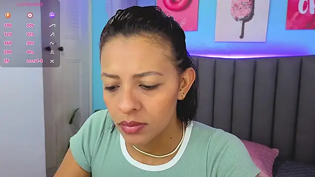 Aria Russo online show from 01-11-26, 03:52