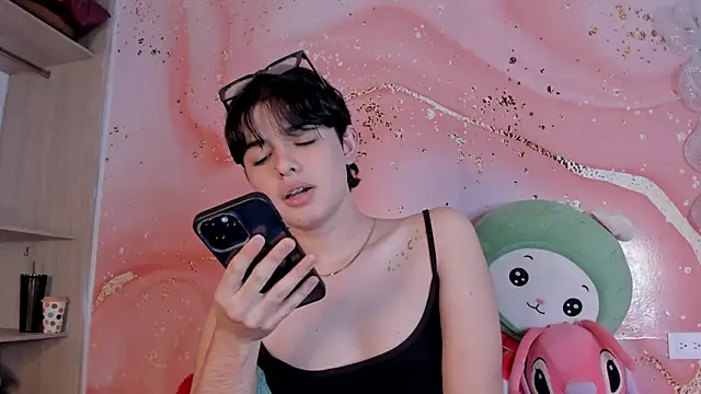 Snapshot of Sweet_Beomm chatting on 01-08-26, 12:16 Sweet Beomm online show from 01-08-26, 12:16