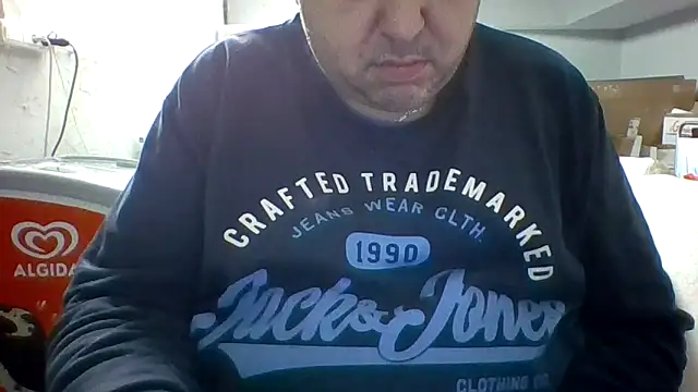 Snapshot of stefistefi8097 chatting on 02-20-26, 05:37 stefistefi8097 online show from 02-20-26, 05:37