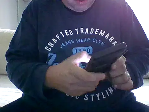 Snapshot of stefistefi8097 chatting on 10-23-25, 06:06 stefistefi8097 online show from 10-23-25, 06:06