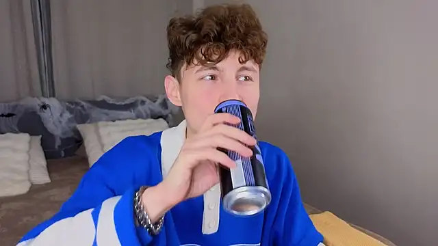 crisp1n online show from 11-05-25, 03:04