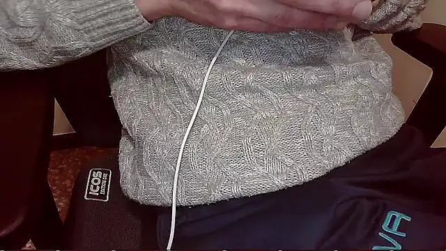 Snapshot of topg84 chatting on 02-25-26, 06:19 topg84 online show from 02-25-26, 06:19