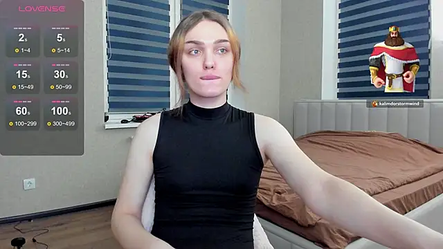 EmiliaRhodes online show from 12-17-25, 04:01