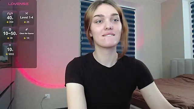 EmiliaRhodes online show from 11-11-25, 11:53