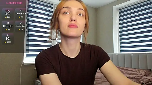Snapshot of EmiliaRhodes chatting on 10-22-25, 02:05 EmiliaRhodes online show from 10-22-25, 02:05