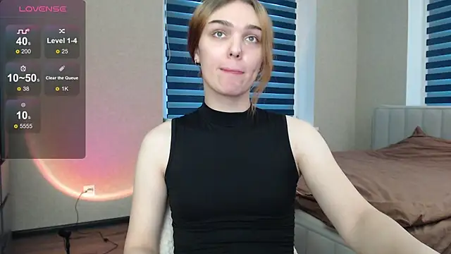 EmiliaRhodes online show from 11-23-25, 02:16