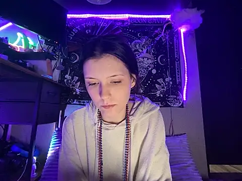 Thedeepwebcutie online show from 07-05-26, 04:30