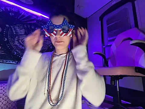 Thedeepwebcutie online show from 07-05-26, 01:32