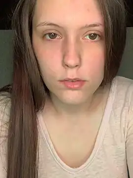 Snapshot of Thedeepwebcutie chatting on 11-01-25, 03:13 Thedeepwebcutie online show from 11-01-25, 03:13