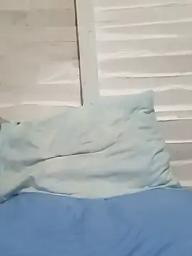 Snapshot of Estebanbigcock23 chatting on 11-22-25, 10:08 Estebanbigcock23 online show from 11-22-25, 10:08