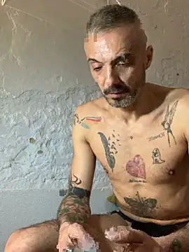 Italmanu85 online show from 03-11-26, 10:42