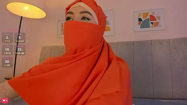 Snapshot of fatiima_ chatting on 04-28-26, 07:07 fatiima online show from 04-28-26, 07:07