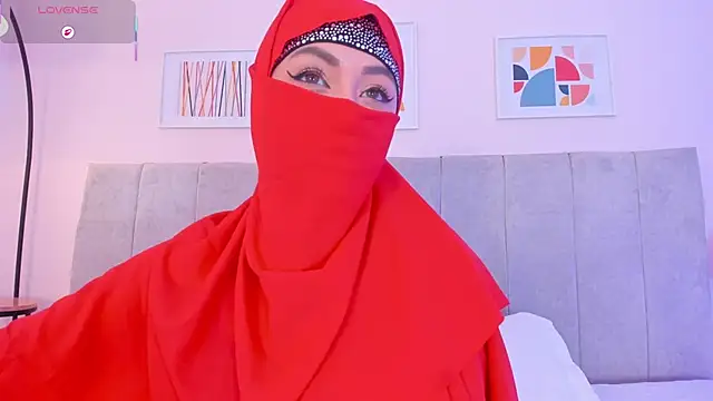 Snapshot of fatiima_ chatting on 04-20-26, 07:04 fatiima online show from 04-20-26, 07:04