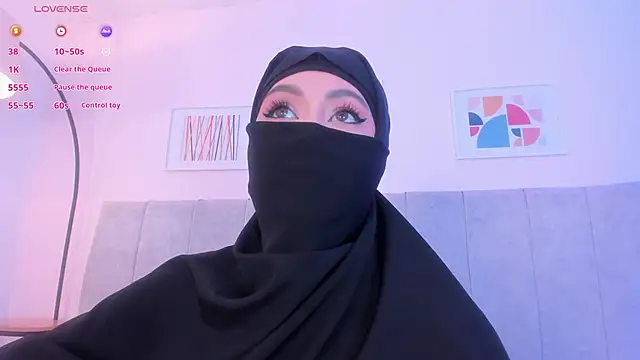 Snapshot of fatiima_ chatting on 06-02-26, 07:03 fatiima online show from 06-02-26, 07:03