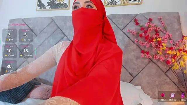 Snapshot of fatiima_ chatting on 05-09-26, 07:12 fatiima online show from 05-09-26, 07:12