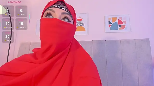 Snapshot of fatiima_ chatting on 04-24-26, 06:10 fatiima online show from 04-24-26, 06:10