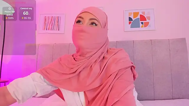 fatiima  online show from 11-21-25, 07:02