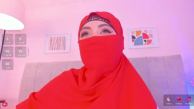 Snapshot of fatiima_ chatting on 05-05-26, 07:06 fatiima online show from 05-05-26, 07:06