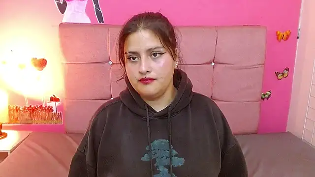 Snapshot of maruhlove303av chatting on 10-28-25, 07:35 maruhlove303av online show from 10-28-25, 07:35