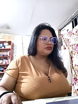 Snapshot of celeste122595 chatting on 11-12-25, 03:21 celeste122595 online show from 11-12-25, 03:21