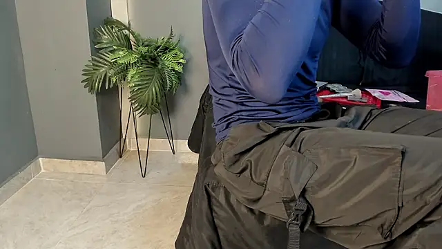 Snapshot of ArohomLester chatting on 02-02-26, 11:20 ArohomLester online show from 02-02-26, 11:20