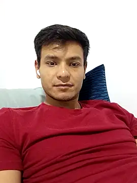 Snapshot of Valois_69 chatting on 10-20-25, 05:09 Valois 69 online show from 10-20-25, 05:09