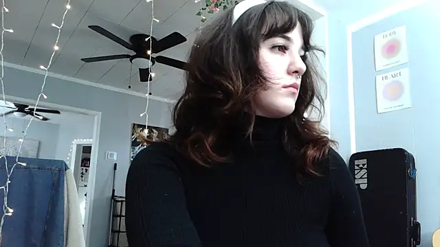 Trickylucy555 online show from 03-14-26, 05:19