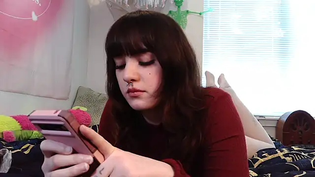 Trickylucy555 online show from 02-02-26, 07:57