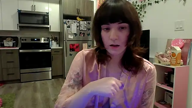 Trickylucy555 online show from 11-05-25, 09:34