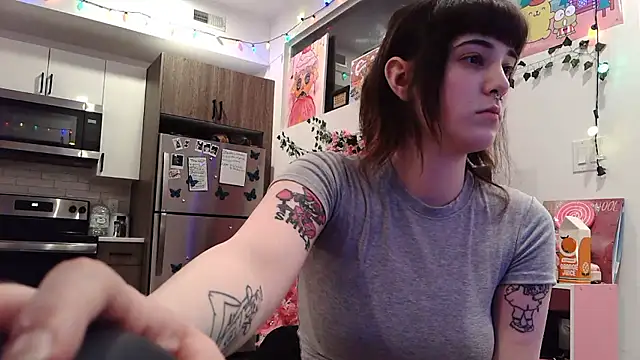 Trickylucy555 online show from 01-14-26, 08:07