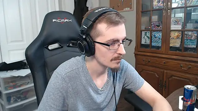 Snapshot of CasuallyCorrupt chatting on 10-28-25, 12:00 CasuallyCorrupt online show from 10-28-25, 12:00