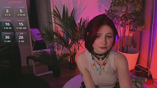 Snapshot of _L_o_r_r_y_ chatting on 10-22-25, 03:00 L o r r y online show from 10-22-25, 03:00