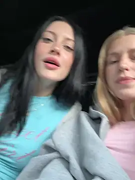 kira mia online show from 06-27-26, 03:51