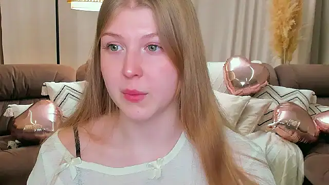 Stella Light online show from 02-20-26, 06:21