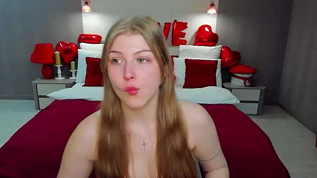 Stella Light online show from 02-13-26, 08:20