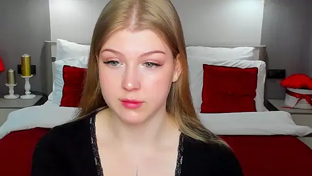 Snapshot of Stella_Light chatting on 06-01-26, 04:13 Stella Light online show from 06-01-26, 04:13
