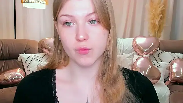 Stella Light online show from 02-11-26, 04:34