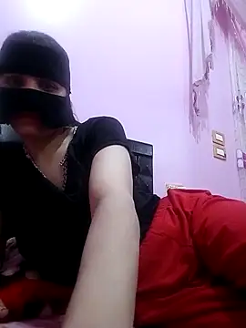 SandyAmr online show from 04-13-26, 09:13