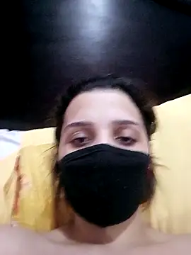 Snapshot of SandyAmr chatting on 11-03-25, 09:02 SandyAmr online show from 11-03-25, 09:02