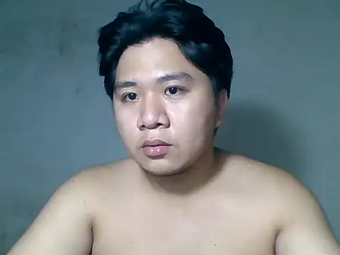 Snapshot of pinoypapi chatting on 10-23-25, 01:10 pinoypapi online show from 10-23-25, 01:10