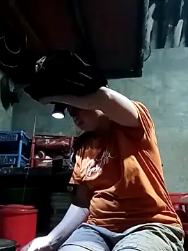 suka-bibi online show from 12-17-25, 12:43